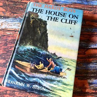 The Hardy Boys: The House on the Cliff
by Franklin W. Dixon