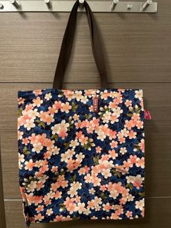 （分類：）位於 。 由 happymamatt 提交（商品編號 1302680440，圖片 1）。簡介： 。