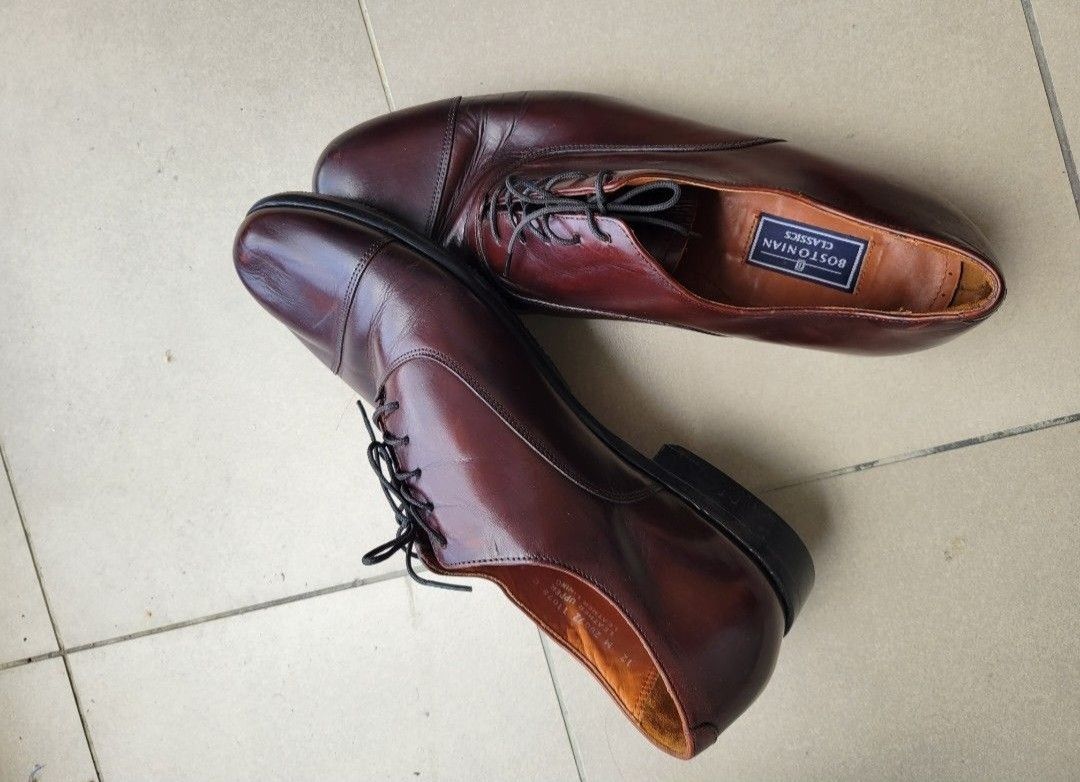 Bostonian formal shoes store