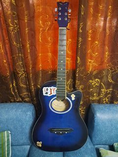 Used Acoustic Guitar
