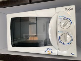 （分類：）位於 。 由 katriaf 提交（商品編號 1302707447，圖片 1）。簡介： 。