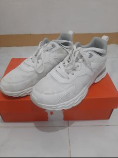 White Shoes Size 8