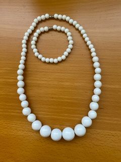 White Wood Bead Necklace and Bracelet Set