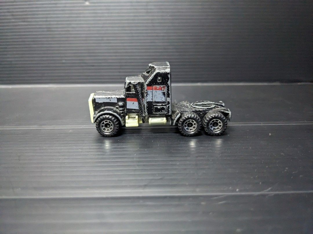Matchbox kenworth aerodyne 1983 clearance