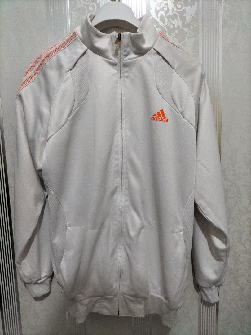 Adidas Jacket, Fesyen Pria, Pakaian Baju Luaran di Carousell