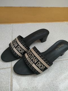 Black heels 2inches size 38/24 cm