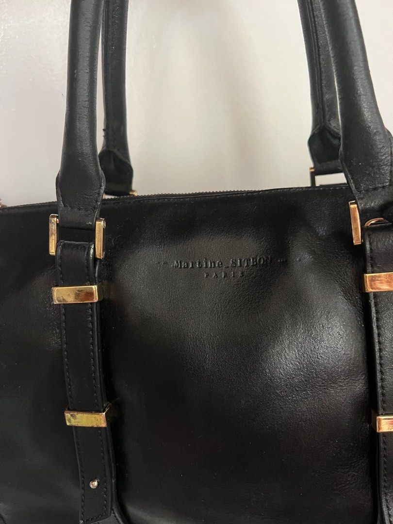 Black Martine Sitbone Paris Bag (Category: Luxury Bags & Wallets) located in Santiago. Submitted by mariesimon (Listing ID 1302743164, Image 2). Description: Authentic Leather Large size With minor signs of wear.