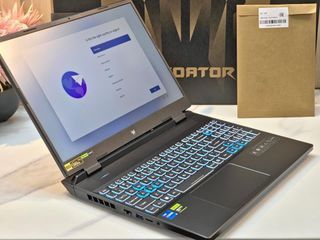 Brand new with Predator BackPack Gaming Laptop Acer Predator PHN16-71-59F1 Core i5 13th Gen 8GB RAM 512GB SSD RTX 4050 6GB 16.0 inch IPS WUXGA 165Hz Gsync