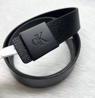 Calvin Klein CK Men’s Genuine Leather Black Buckle Belt  Size: Medium (34-36)