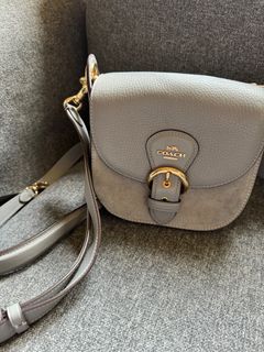 （分類：）位於 。 由 jes_lux 提交（商品編號 1302824424，圖片 1）。簡介： 。