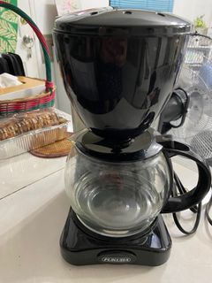 Coffee maker , 350.00 only used once, no issue