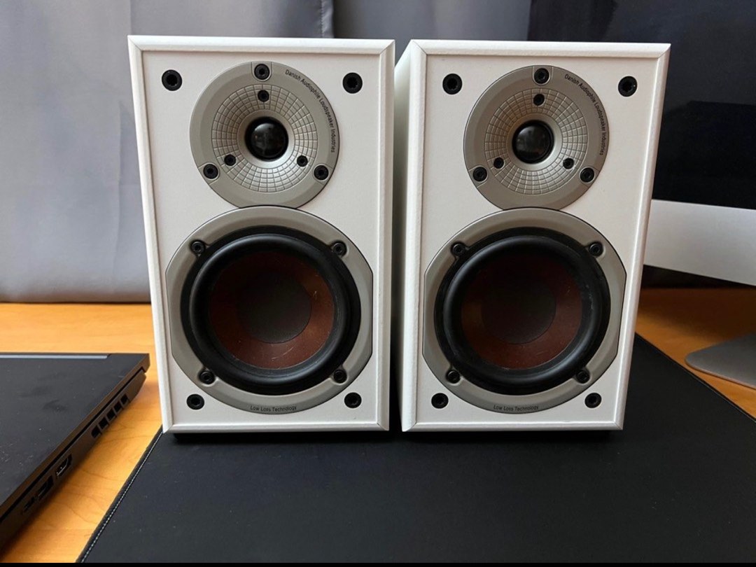 Dali Spektor 1 Bookshelf Speakers, Audio, Soundbars, Speakers