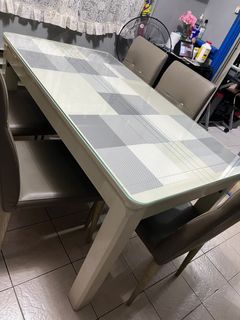 SALE! Dining table with chairs