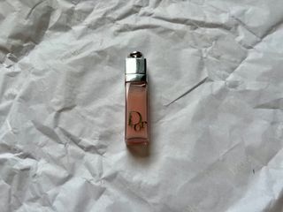 （分類：）位於 。 由 djinnaxes 提交（商品編號 1302805642，圖片 1）。簡介： 。