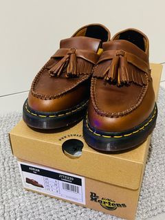 DR. MARTENS ADRIAN CAMBRIDGE TAN LOAFERS WOMEN’S US 8 or 8.5/ MEN’S US 7 or 7.5