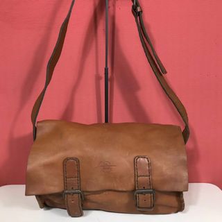 (Kategori: ) berada di . Dikirim oleh tas_bsg (ID iklan 1302868623, Gambar 1). Deskripsi: .