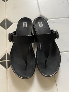 Fitflop black gracie leather sandals