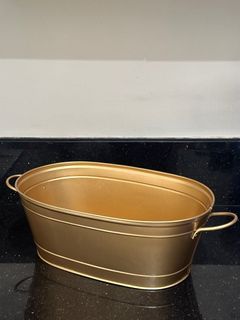 Galvanized Oval Bucket / Party Basin