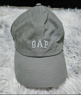 GAP gray cap