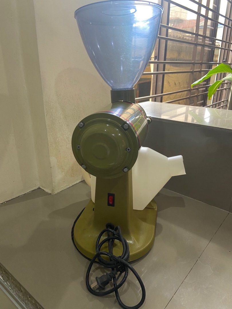 Heavy Duty Coffee bean / Nut Grinder (For Commercial Use) (Category: Coffee Machines & Makers) located in Quezon City. Submitted by hara.g (Listing ID 1302764191, Image 3). Description: COFFEE GRINDER (Commercial) Model: BY-800 Type: coffee/nut processing equipment Power: 360W | 1/3 hp Capacity: 900gr. Brief Description: Coffee Grinder Machine Two blades, grind coffee bean more fast and smooth, The thickness of coffee can be adjusted. Dimension: 