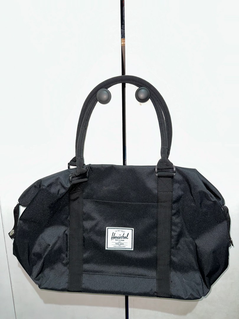 HERSCHEL DUFFLE BAG Men s Fashion Bags Briefcases on Carousell