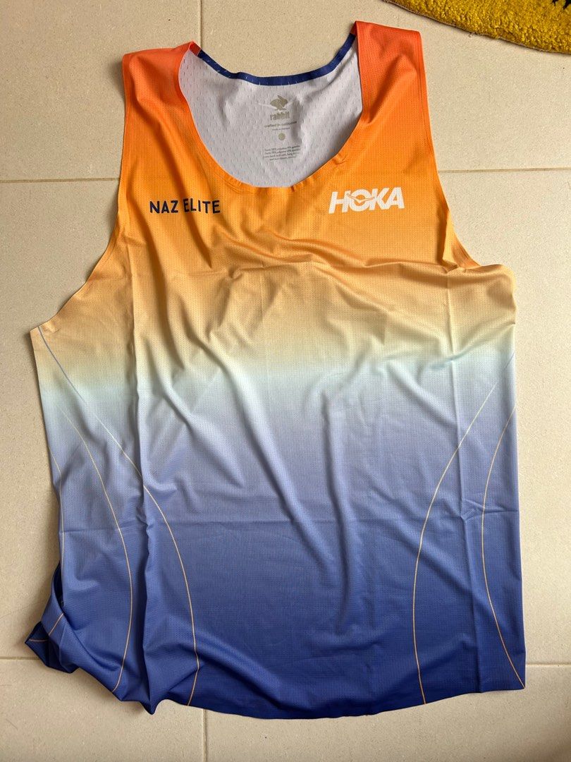 HOKA Men's NAZ elite Singlet (絕版), 男裝, 運動服裝- Carousell
