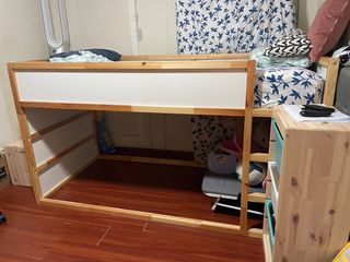 (Category: ) located in . Submitted by chichairon (Listing ID 1302731728, Image 1). Description: .