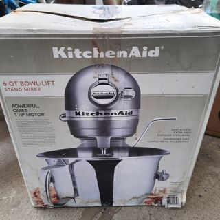 Kitchen Aid stand mixer