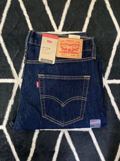 (Category: ) located in . Submitted by mantops_thrift (Listing ID 1302793557, Image 1). Description: .