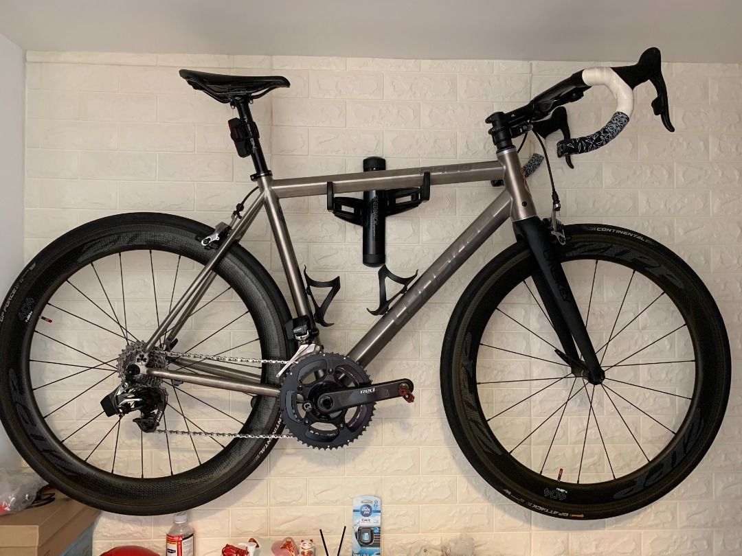Lynskey R480 Zipp 404 NSW clincher eTap Red Sports Equipment Bicycles Parts Bicycles on Carousell