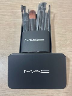 （分類：）位於 。 由 prettyrabbit0123 提交（商品編號 1302873382，圖片 1）。簡介： 。