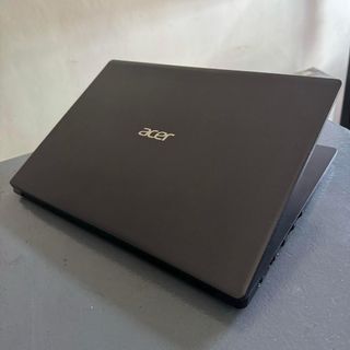 MAY Sale!! Laptop Acer Aspire 3 14inch Full HD / AMD Ryzen 5 3500u 8cpu / 128gbSSD + 1tbHDD with 8gbram / AMD Radeon Vega 8 Graphics  / Shop Warranty