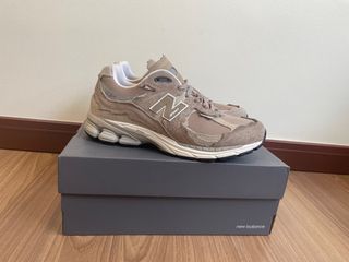 New Balance “Protection Pack” 2002R Driftwood