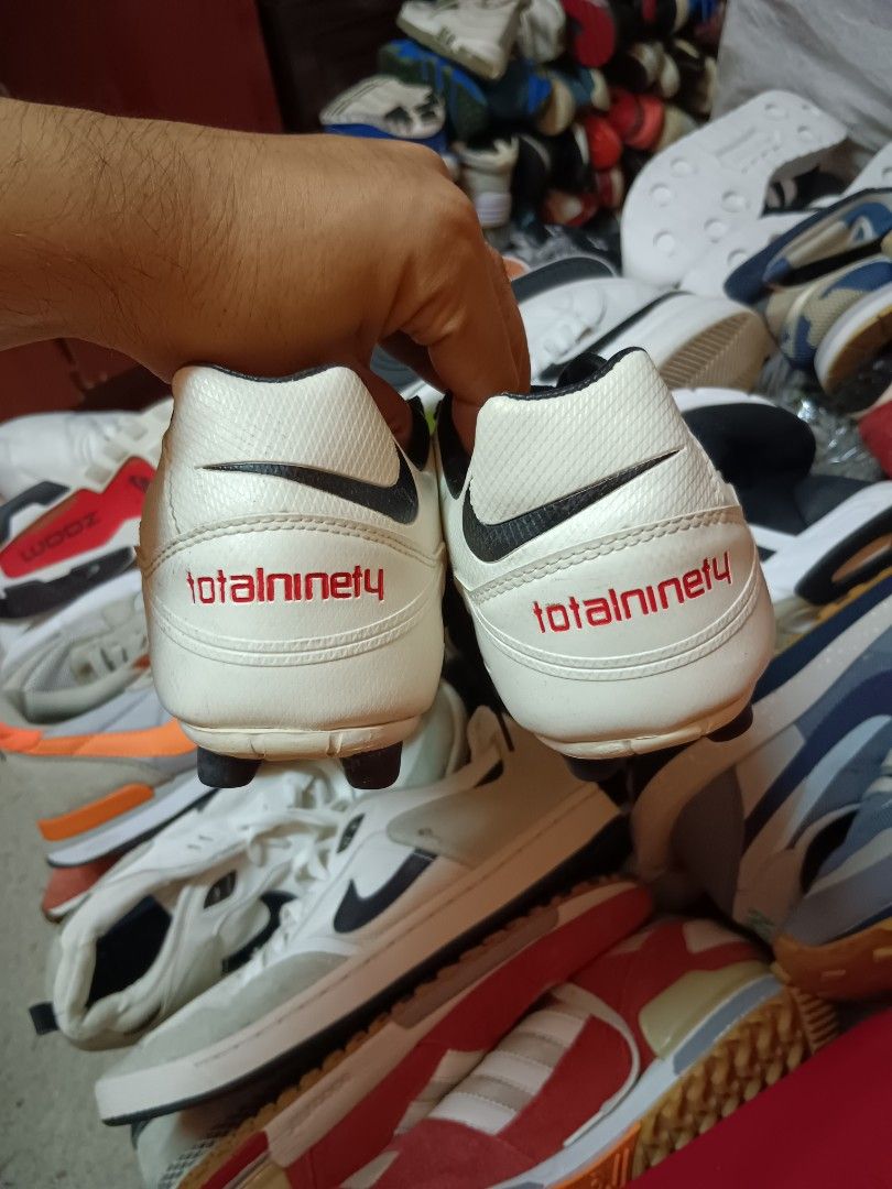Nike totalninety sales