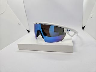 （分類：）位於 。 由 HKerivan 提交（商品編號 1302794776，圖片 1）。簡介： 。