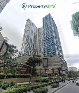 Park Avenue BGC 62 sqm, 2 bedroom semi furnished with balcony for rent
