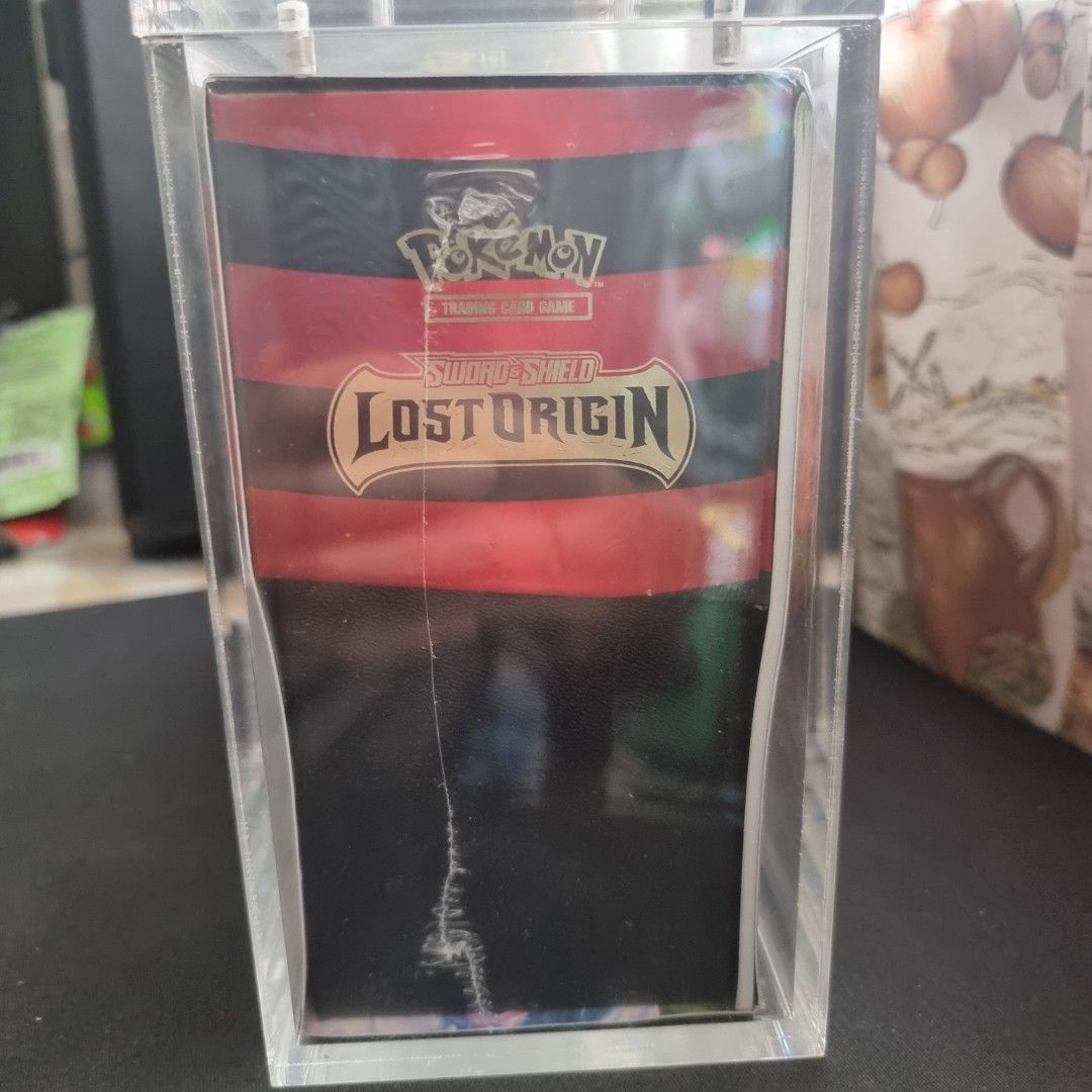 Pokemon centre pc lost origin elite trainer box, Hobbies & Toys, Toys ...