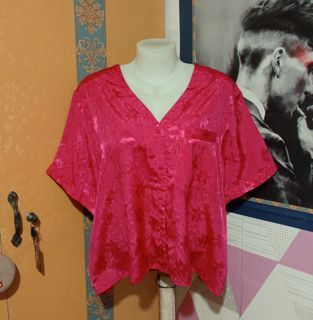 Seller Recommended Classy Vintage pink silk Sleepwear top