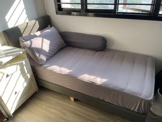(Category: ) located in . Submitted by krispy.ng (Listing ID 1302725128, Image 1). Description: .