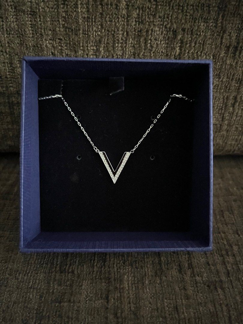 Swarovski delta necklace top