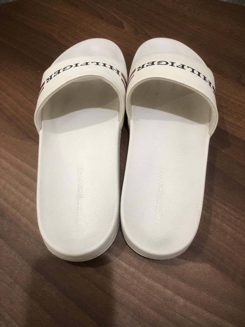 Tommy Hilfiger sandals, Fesyen Pria, Sepatu Sandal di Carousell