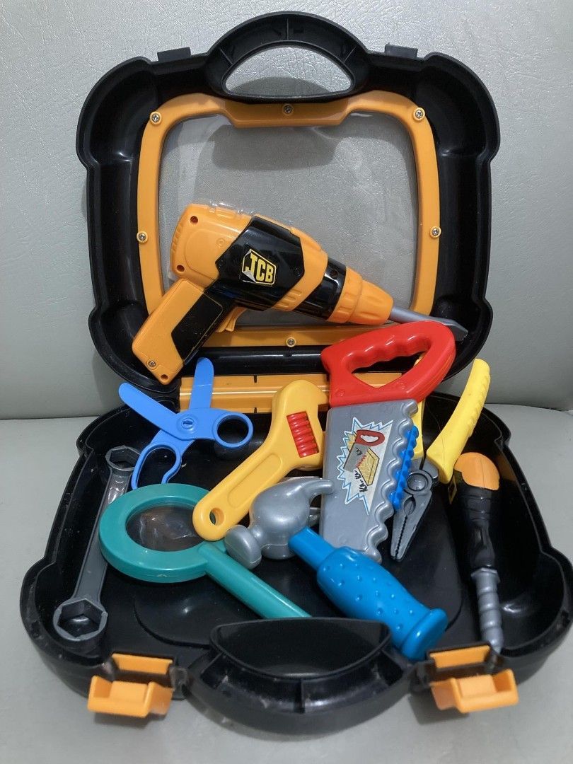 Tool box with different tools included (Category: Construction Tools & Equipment) located in Mendez-Nunez. Submitted by dollforless (Listing ID 1302863900, Image 2). Description: Tool box with different tools included 9pcs tool battery operates yung drill may sound din yung lagare /saw pag ginagamit.
