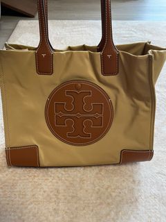 （分類：）位於 。 由 yetagnes 提交（商品編號 1302898137，圖片 1）。簡介： 。