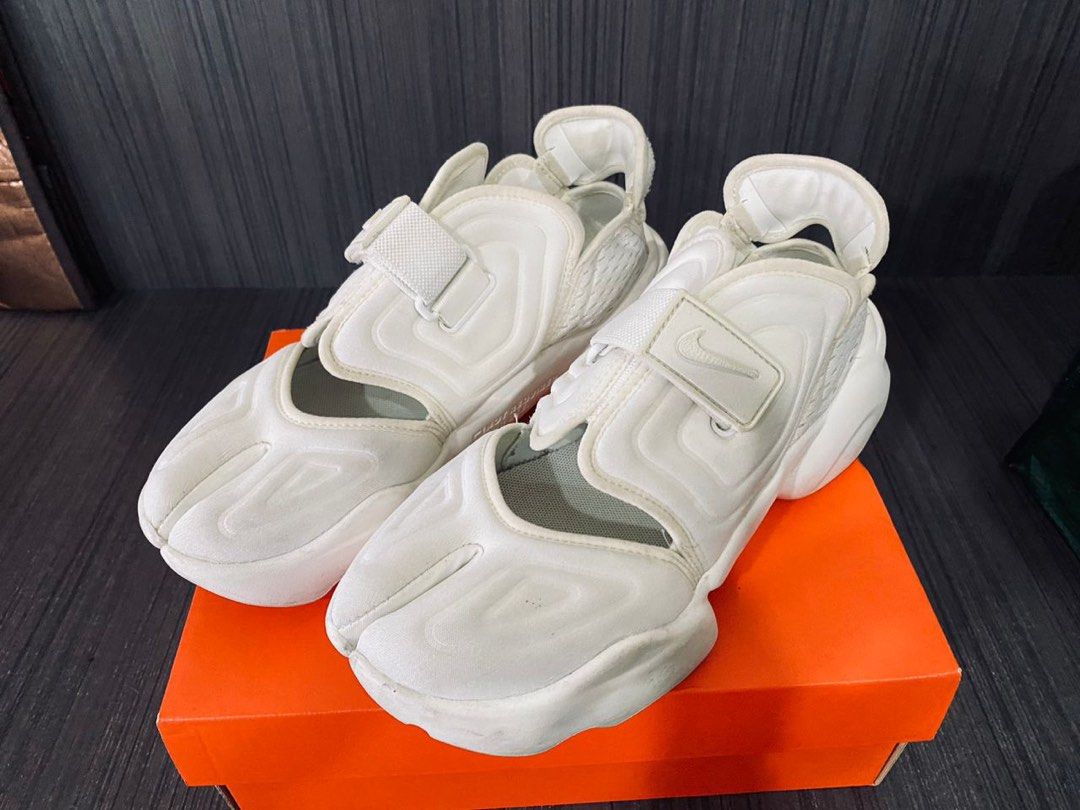 UK5.5 EU39 25CM Nike aqua rift womens