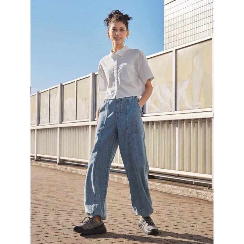 Uniqlo cocoon jeans top