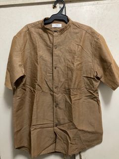 Uniqlo Cotton linen stand collar short sleeve shirt