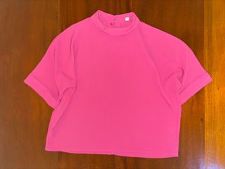 (Category: ) located in . Submitted by barciespreloved (Listing ID 1302732509, Image 1). Description: .