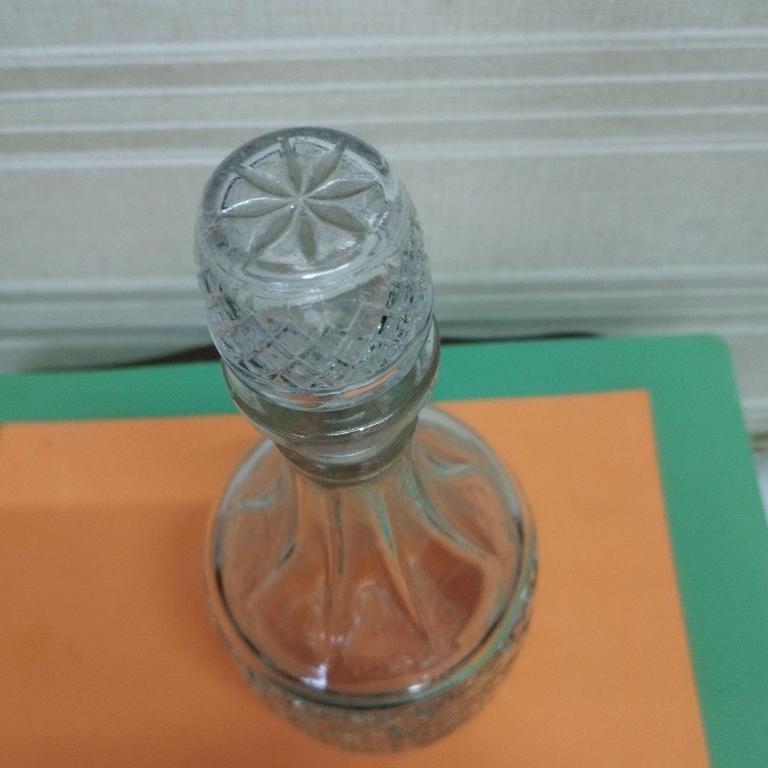 Wine Decanter (Category: Other Kitchenware & Tableware) located in Caloocan City. Submitted by chonadura91470 (Listing ID 1302896016, Image 3). Description: wine decanter.
