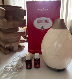 Young Living Diffuser with 2 free oils