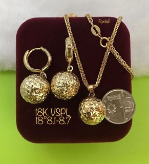 18K Saudi Gold ball necklace and earrings